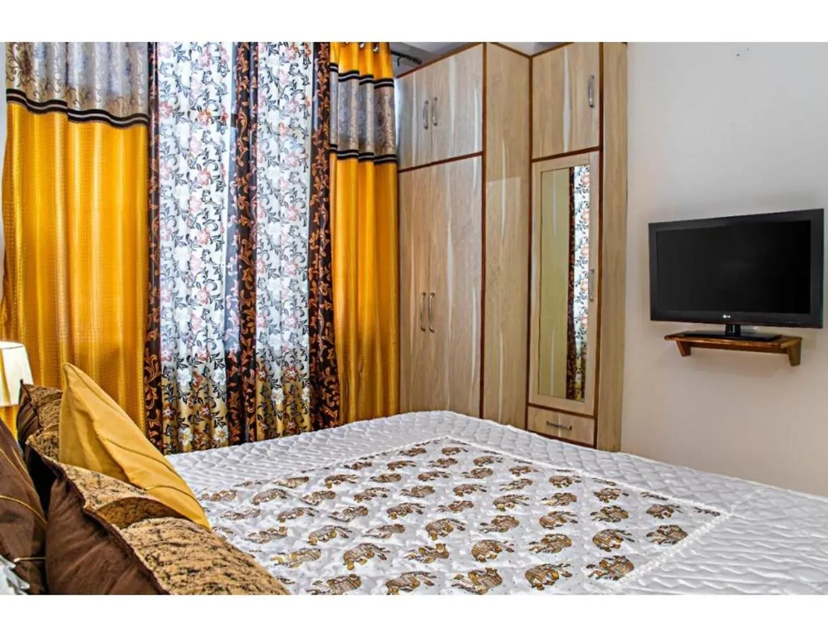 Hotel Hills View Paradise ,Shimla